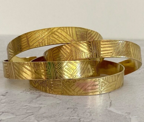 Stuff Made From Things Thread-etched Raw Brass Cuff bangle